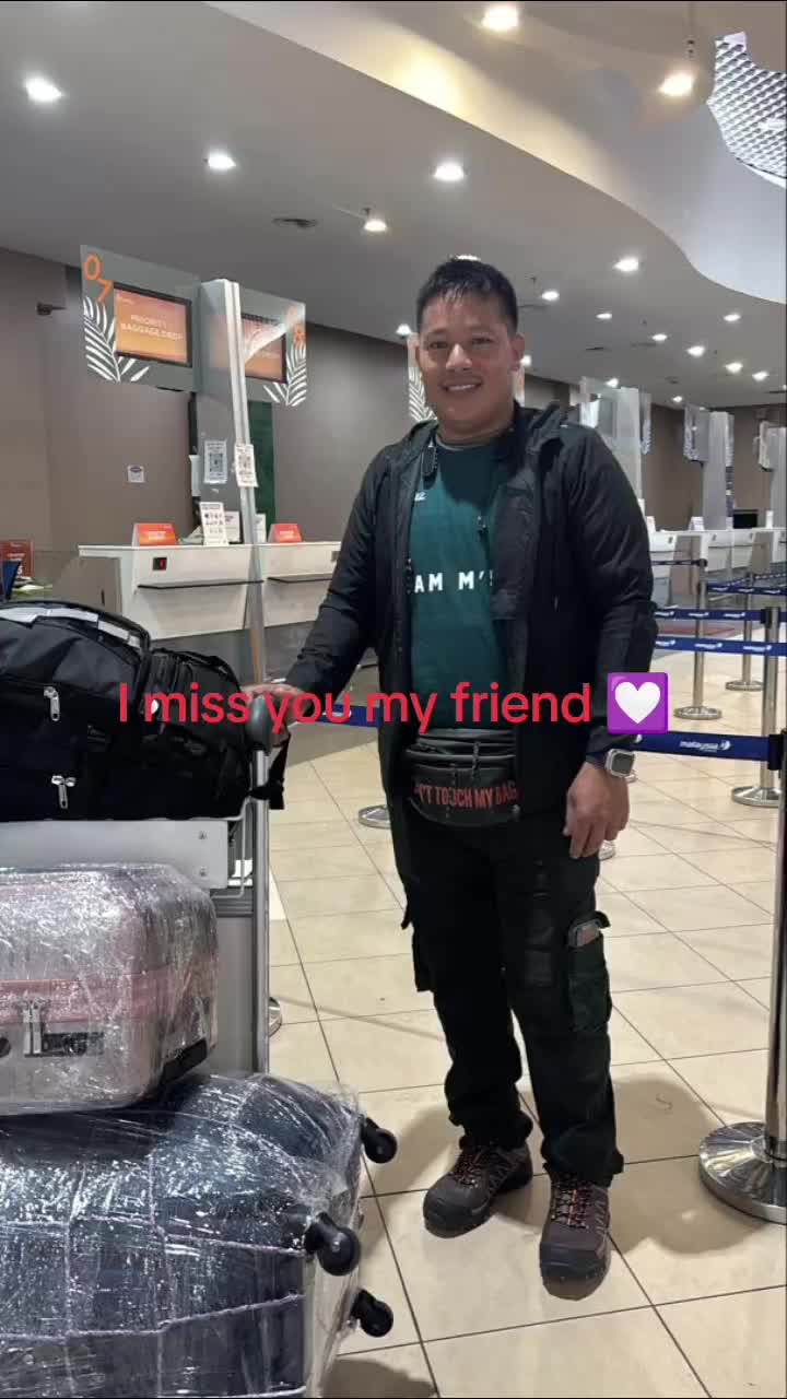@👤