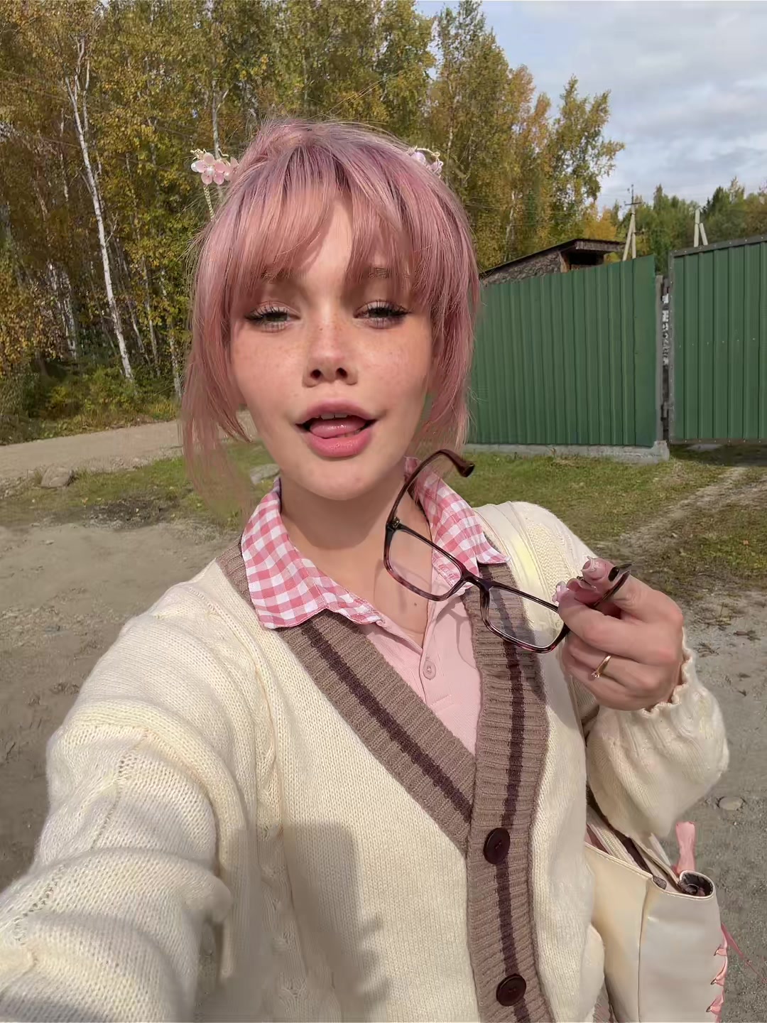 @ешка