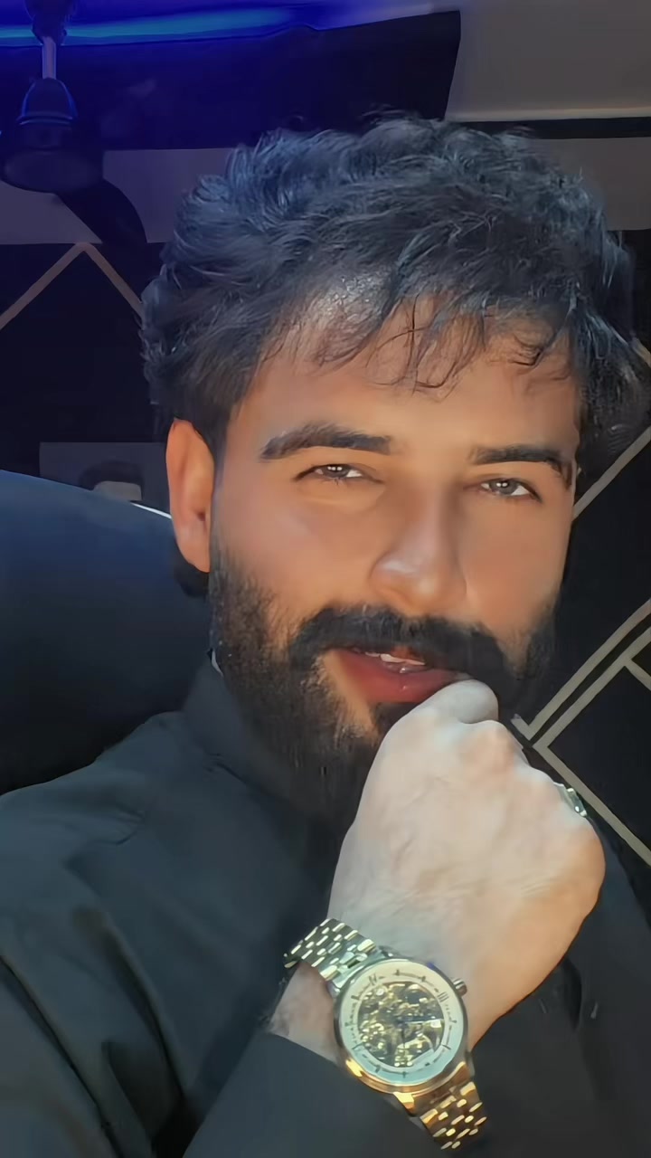 @Faisal Rehman 👑❤️