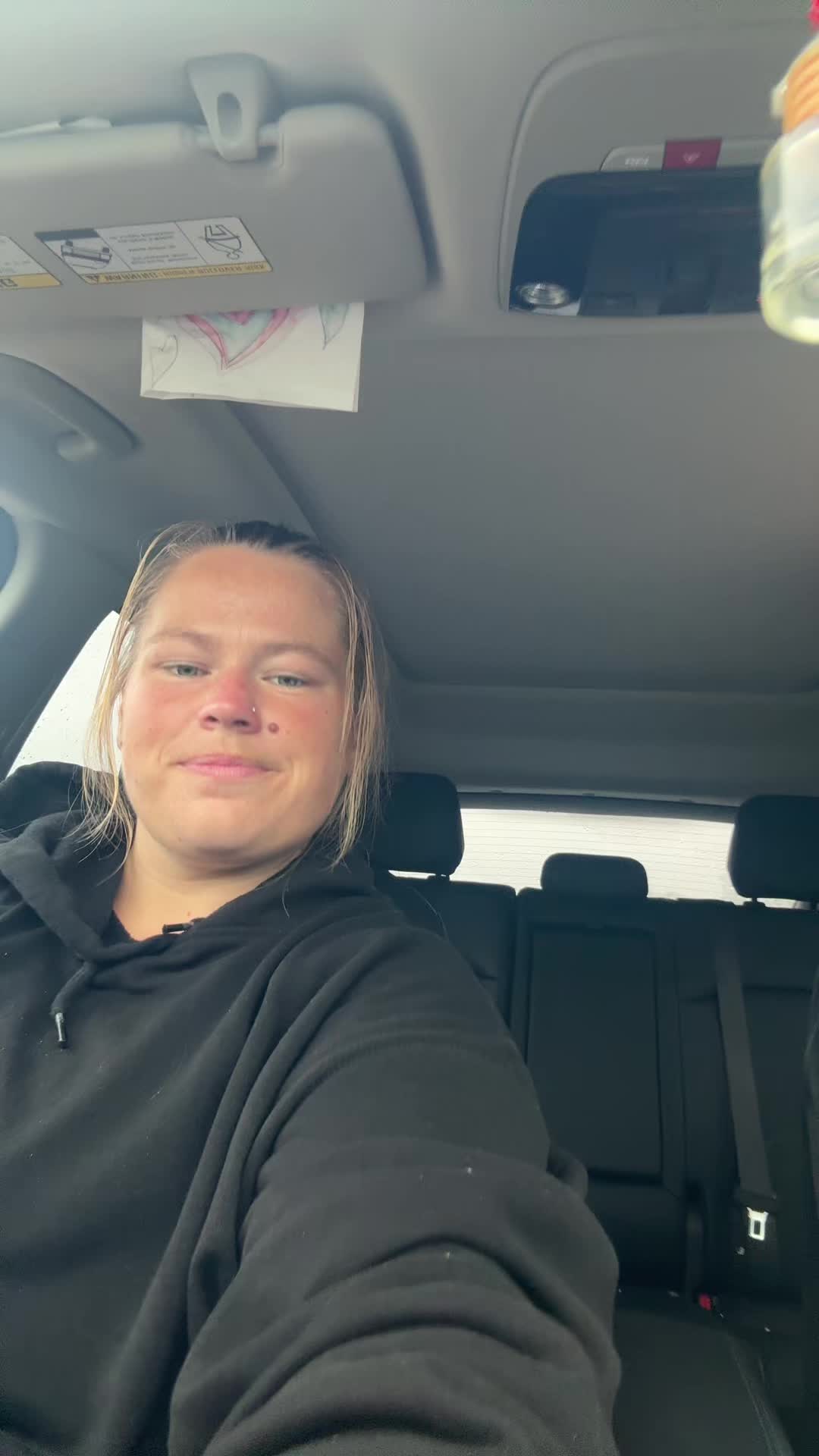 @Chlomoney18
