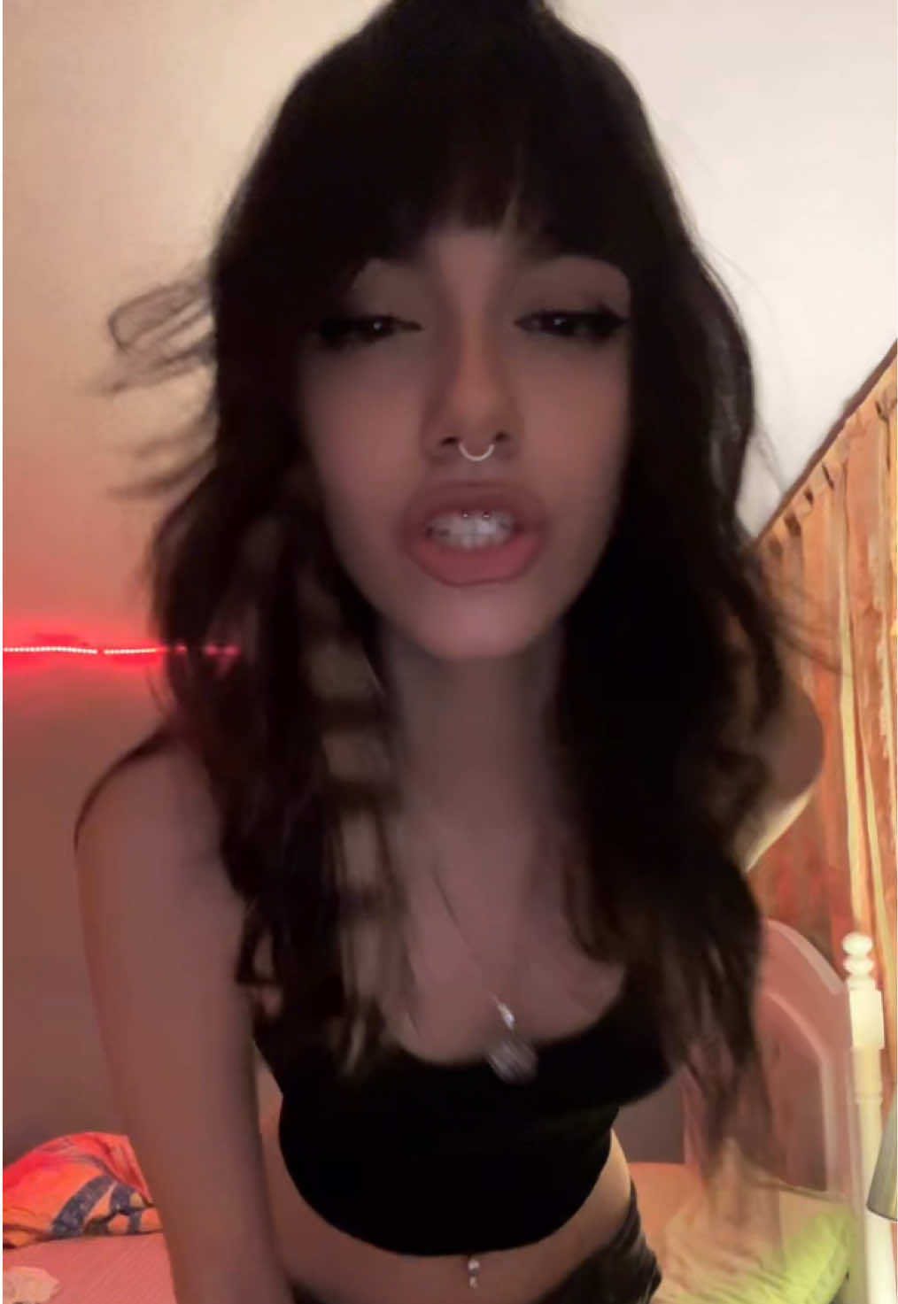 @نوژآ