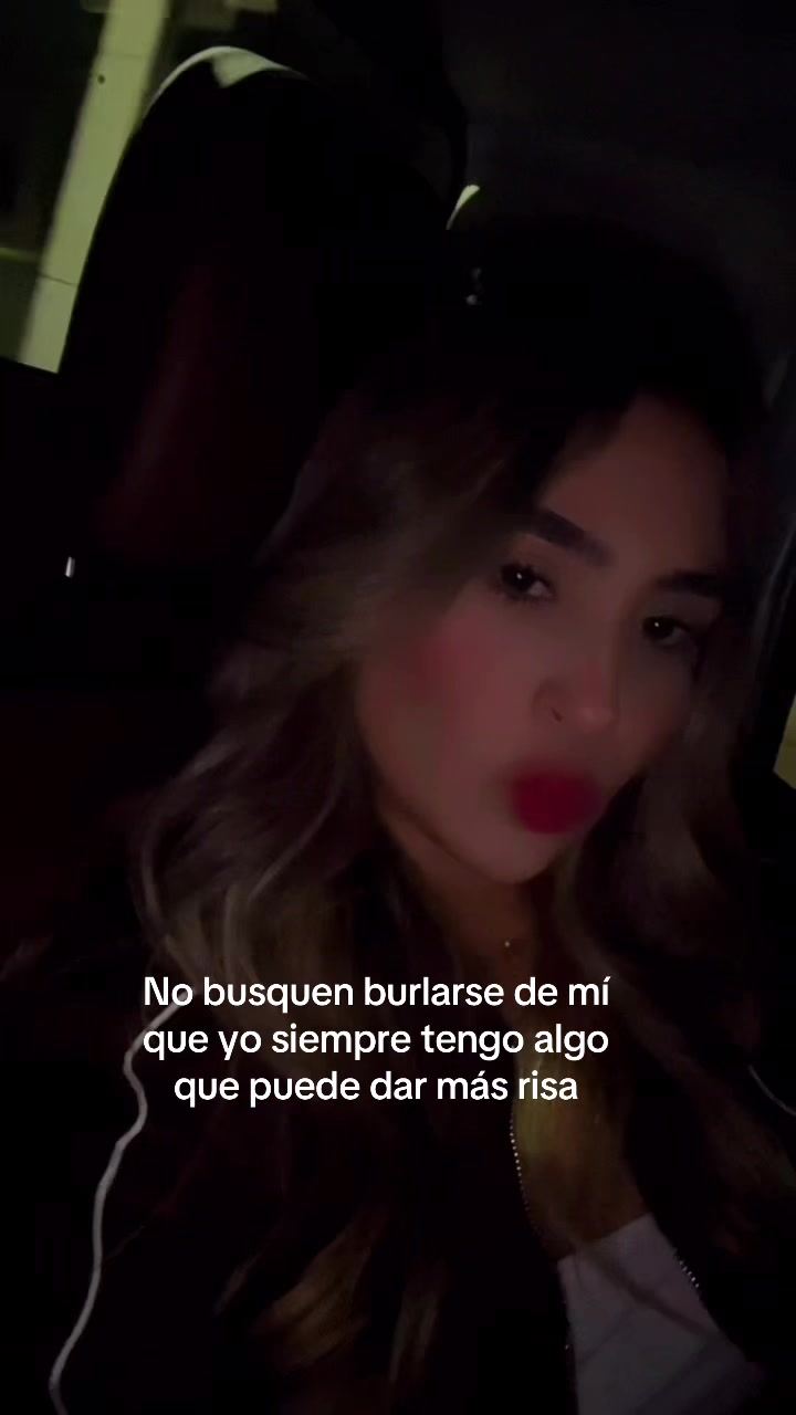 @Estefanía Andreina C