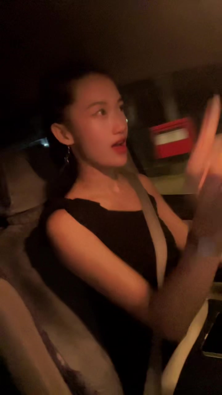 @🇲🇲CHUU🇲🇲