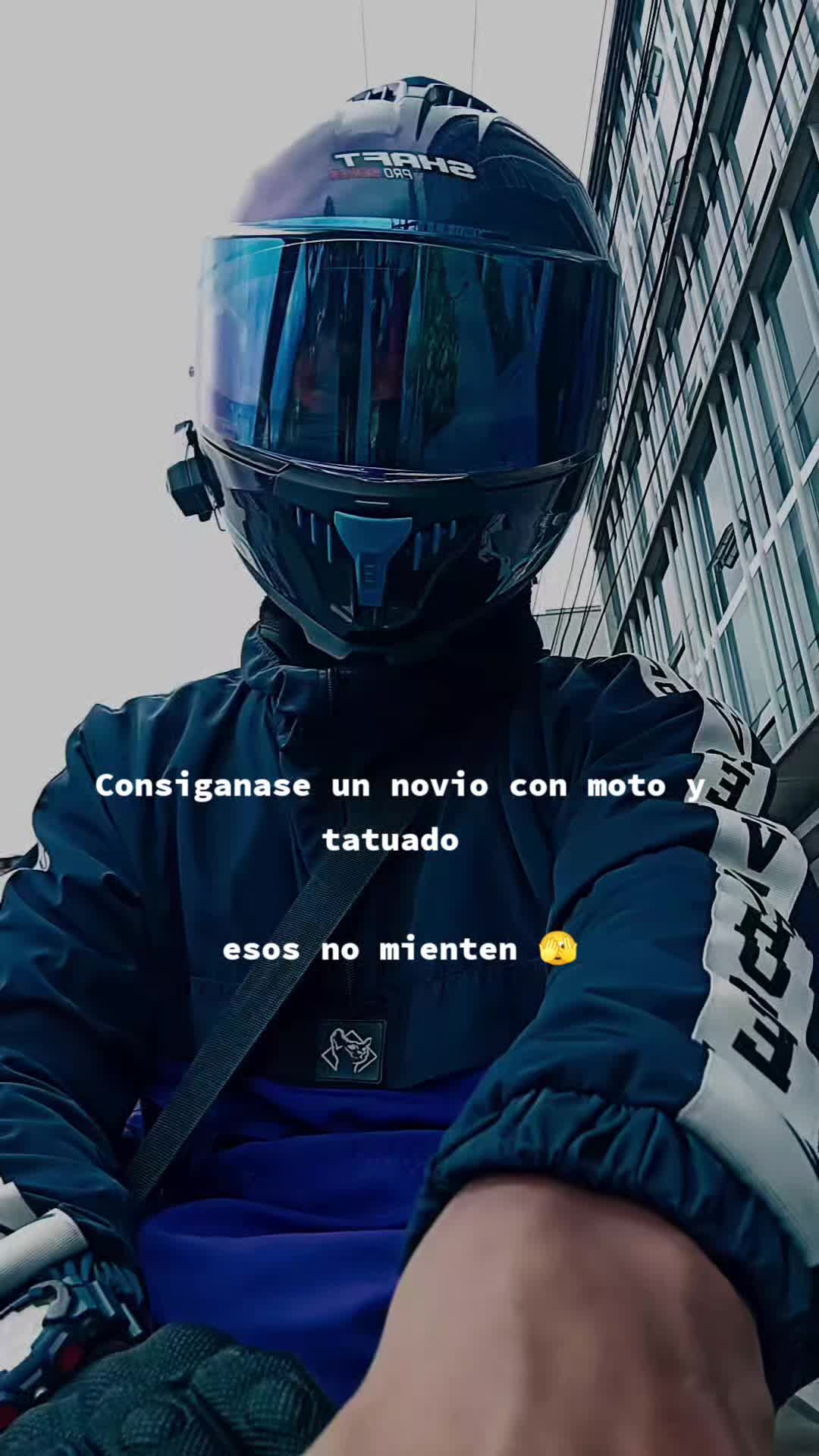 @Izquierdo