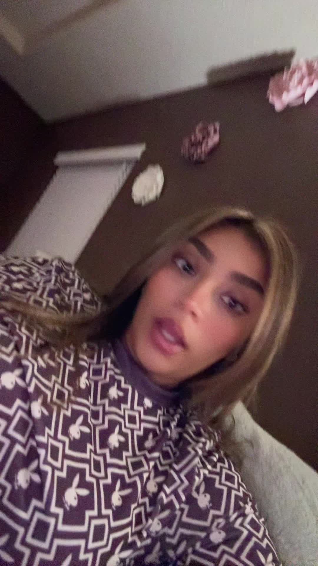 @Carolina Valencia