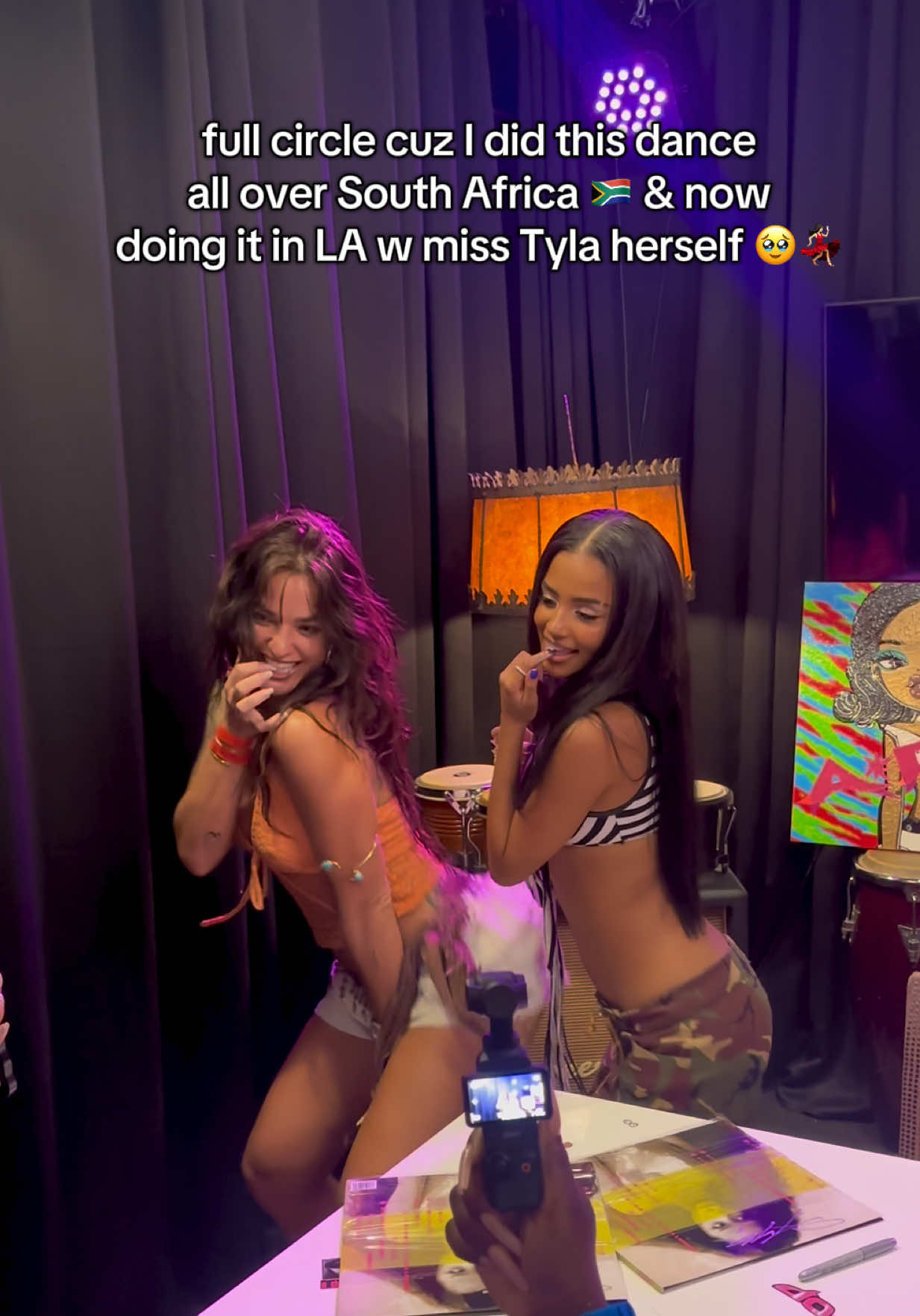 @ariellyndsey