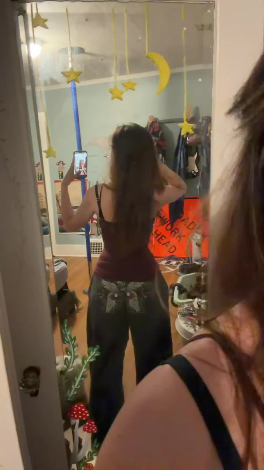 @carmenoodle