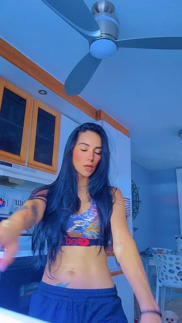 @La LolaEsa👽🏳️🌈 Tribu💙