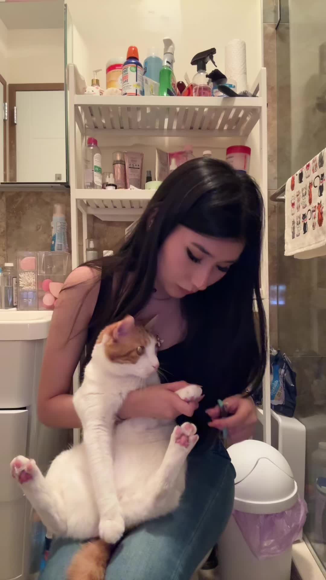 @minëk