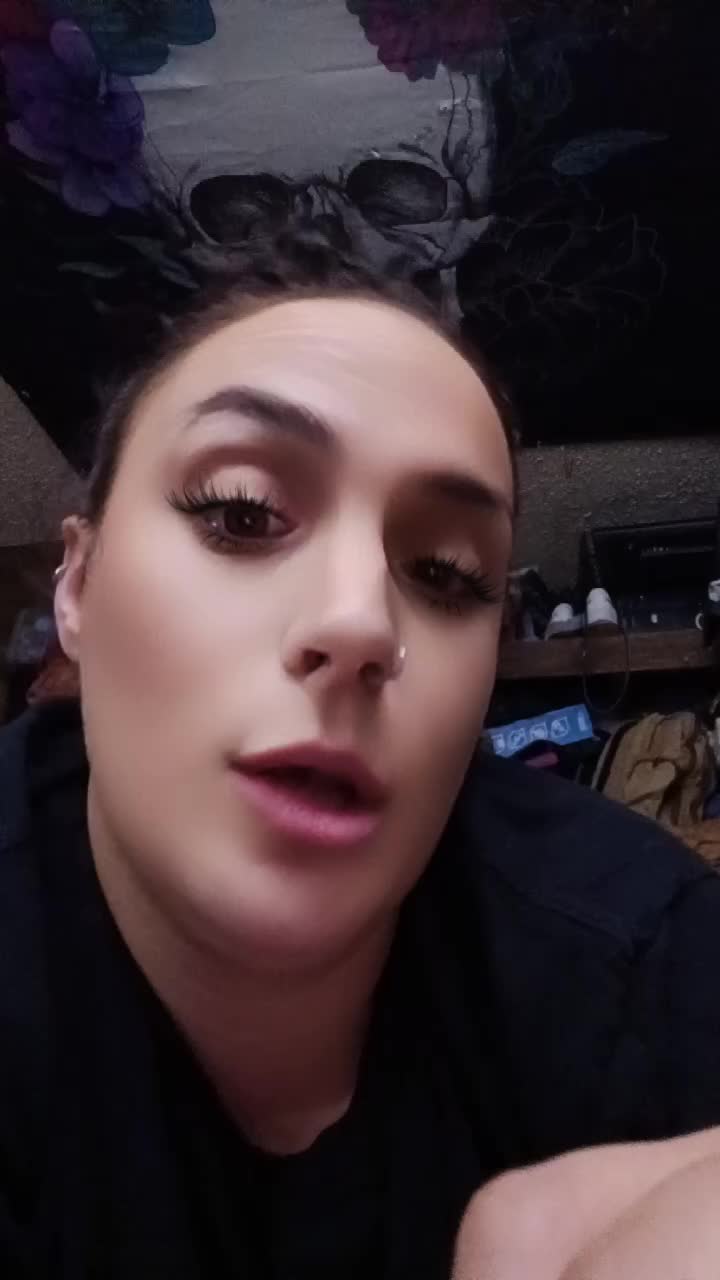 @KatieAnn