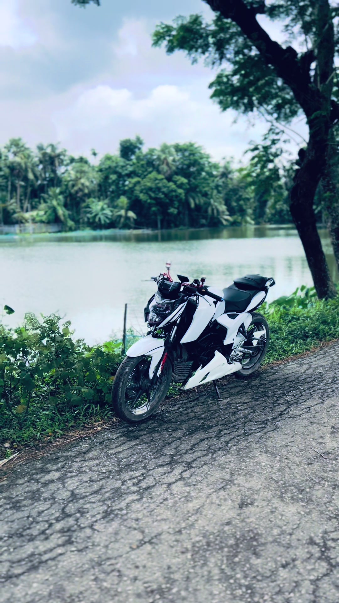 @𝙷𝚢𝚙𝚎𝚛𝟼𝟿🐍
