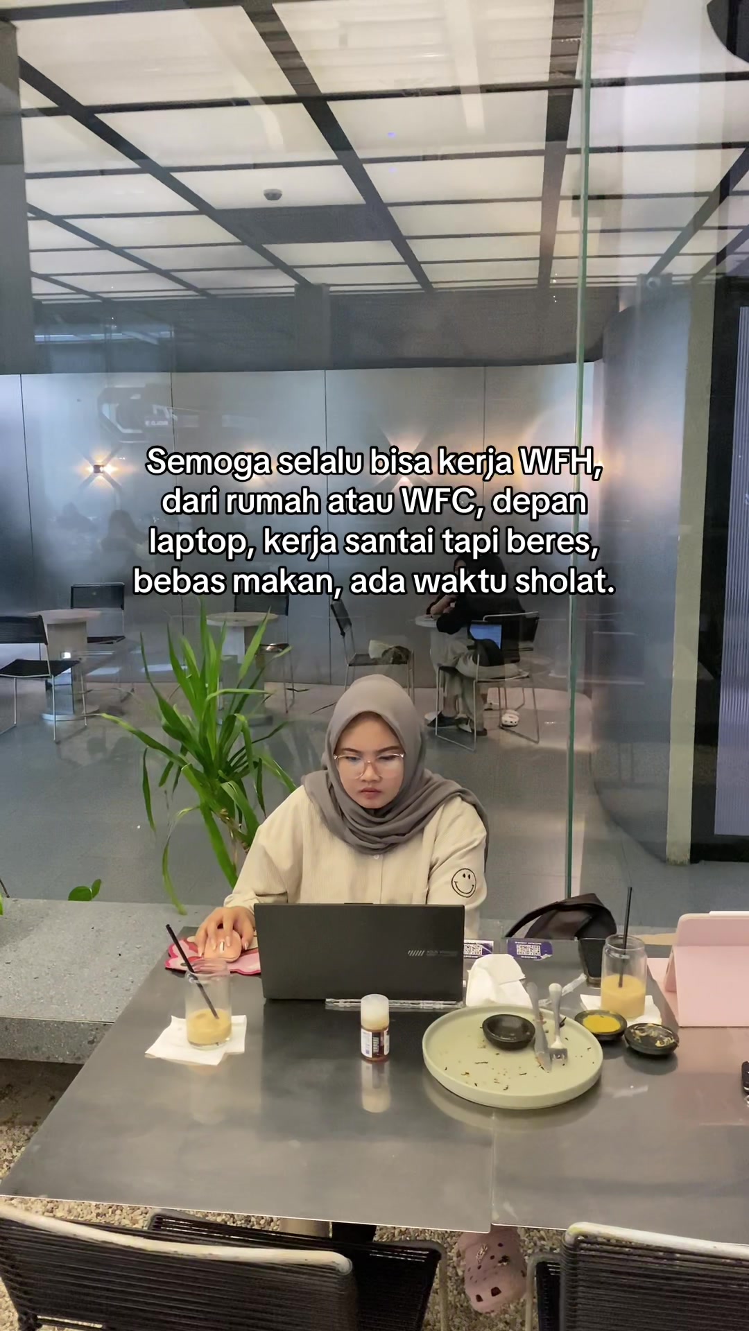 @Selvia | WFH Korea✭⋆