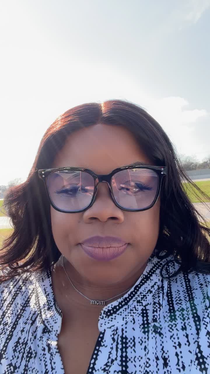 @Nique Vibes