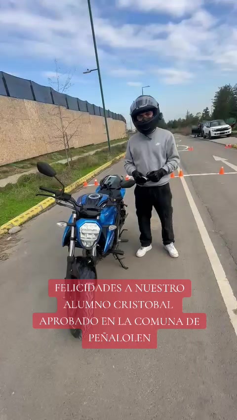 @CLASESDEMOTO.GIXXERMANIA
