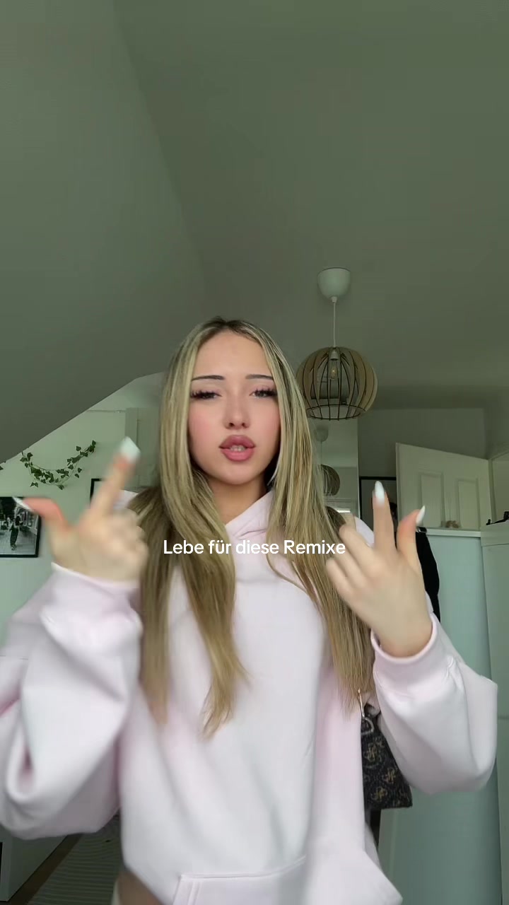 @𝕴𝖉𝖆.𝖒𝖗𝖆