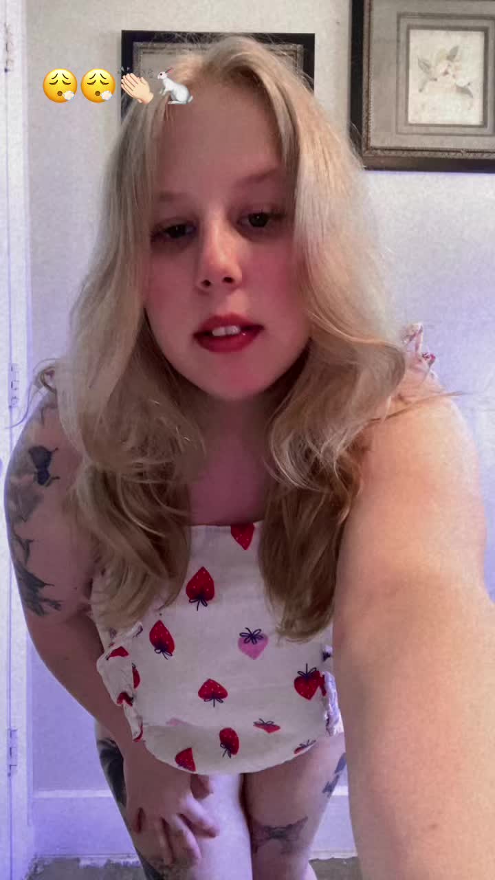 @BunnyyXoo🤍💋🐇