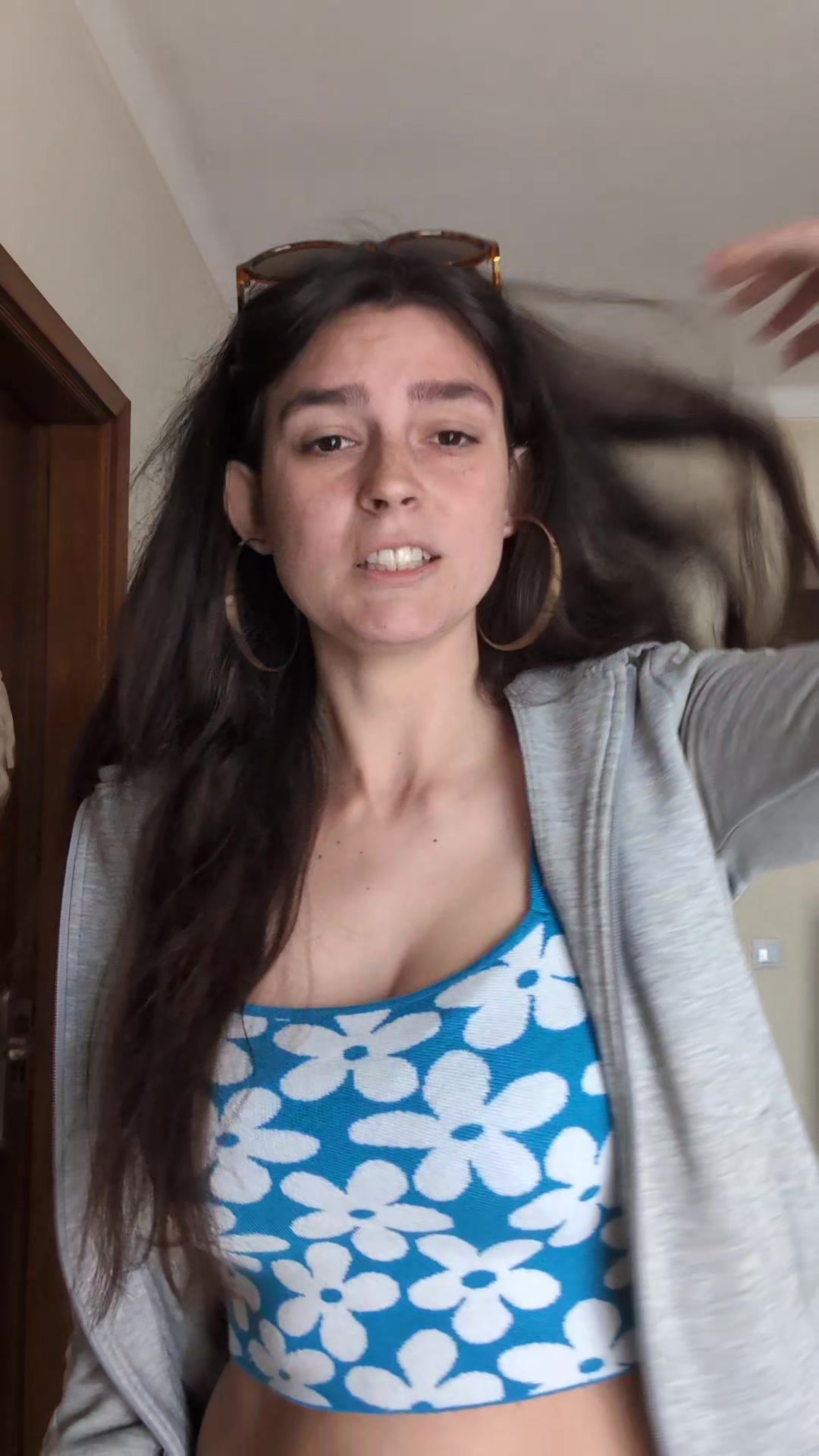 @núria