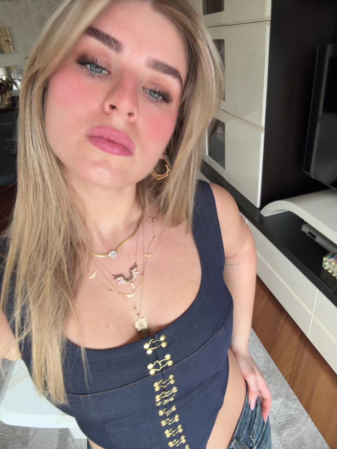 @BaharMira