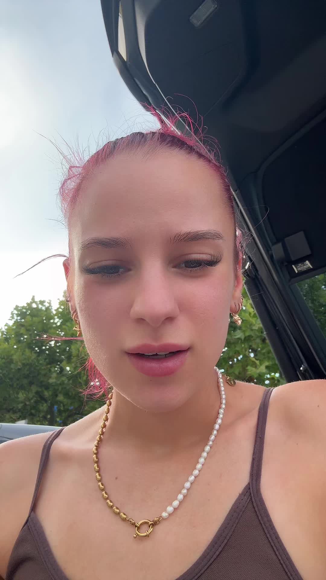 @Elamofuggaa