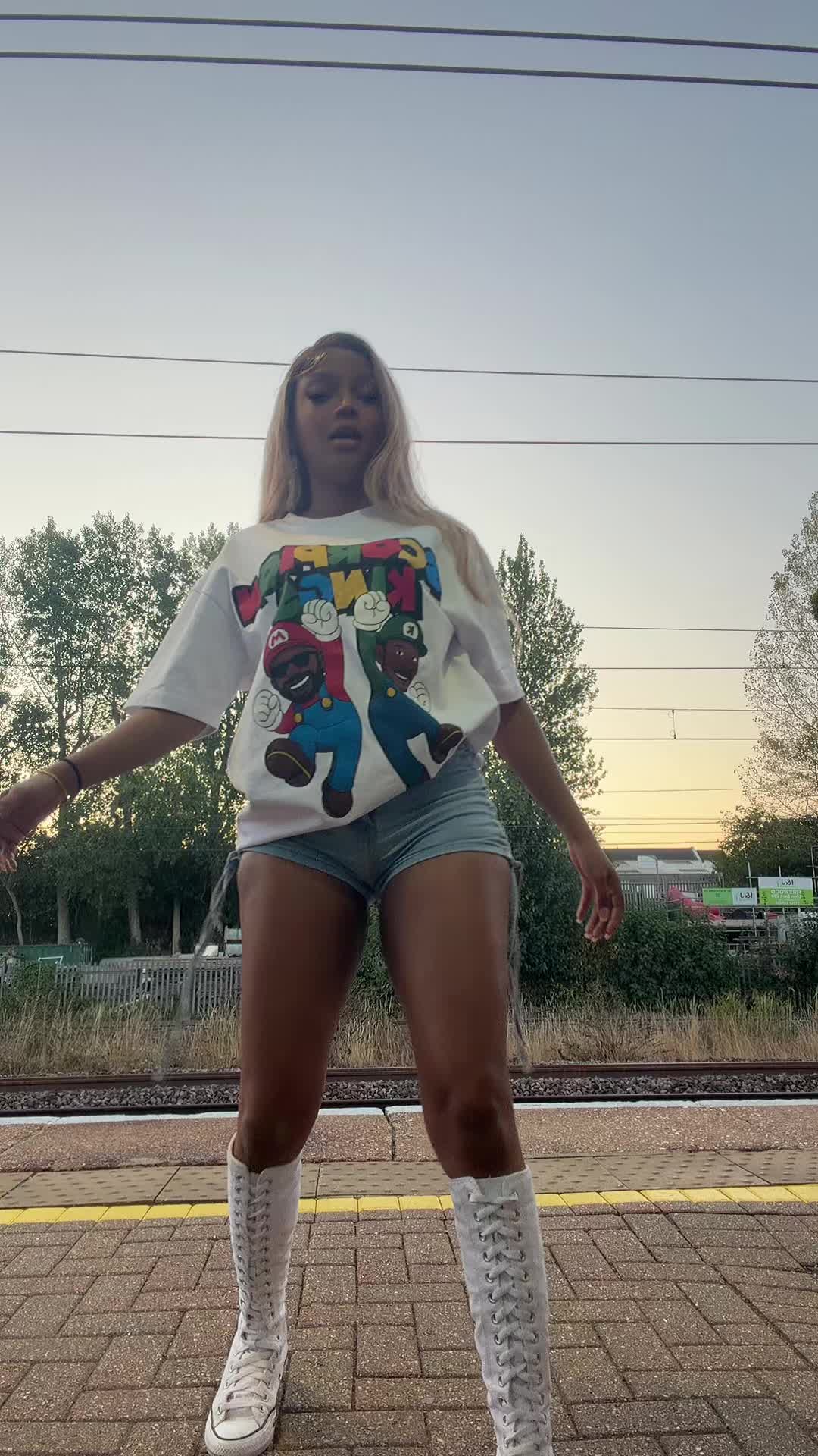 @Ï'ts Dëëray ßrown