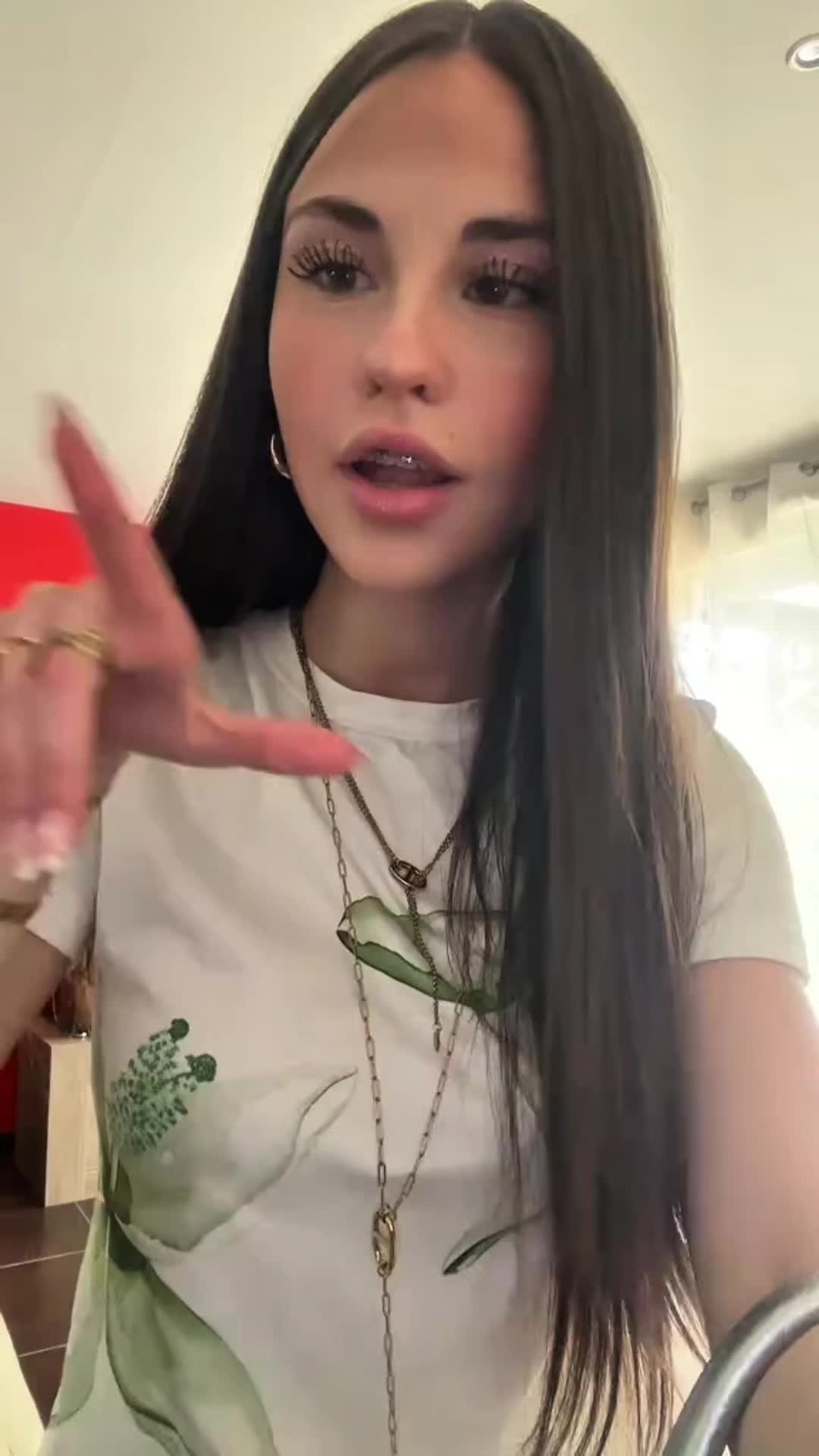 @LNY 👑