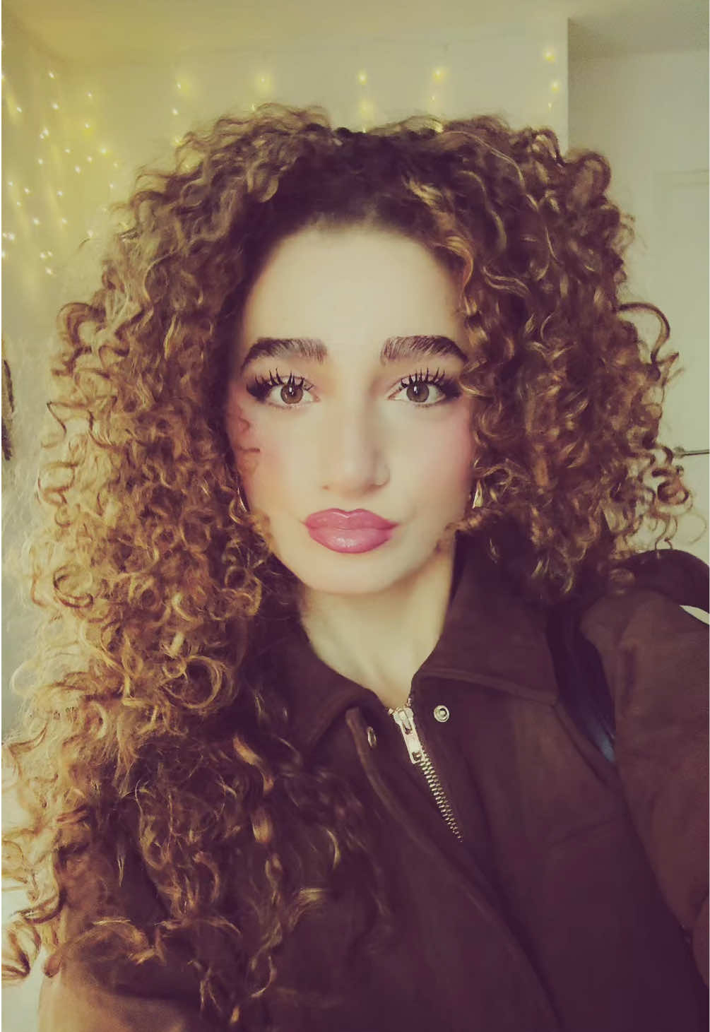 @๐๐ก๐ฎ๐ซ๐๐ญ๐ ๐ฆ๐ฑ