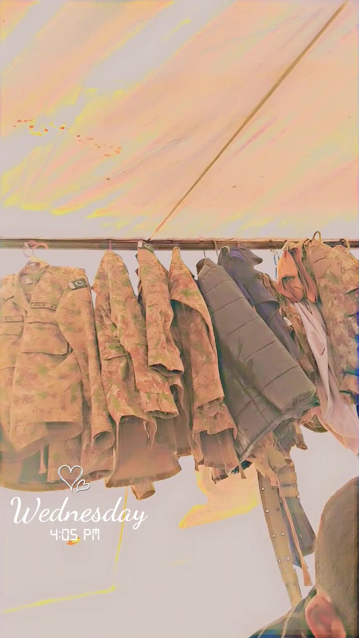 @𝑨𝒌𝒂ش𝑯 𝑯𝒖𝑺𝒔𝒂𝒊𝑵☠👻💥