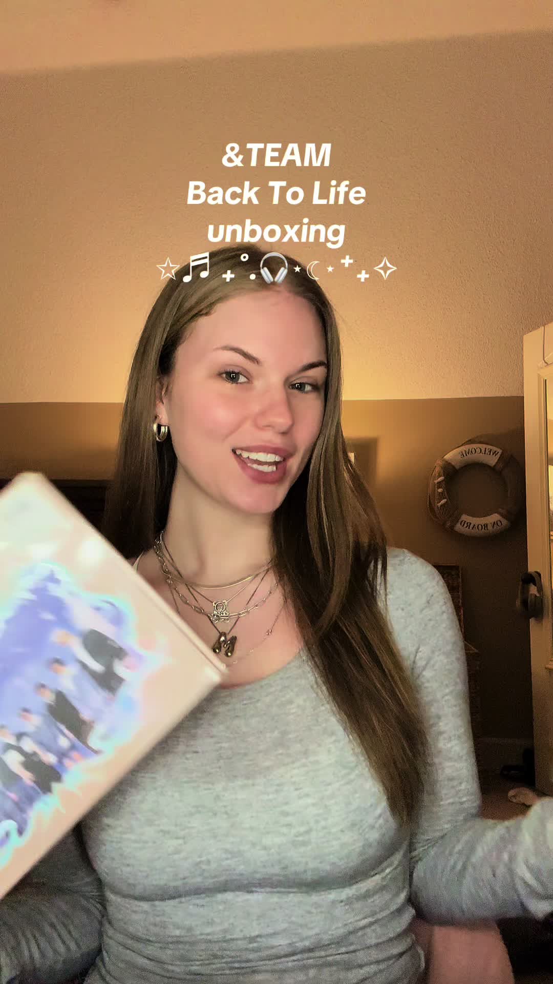@mia ✮⋆˙