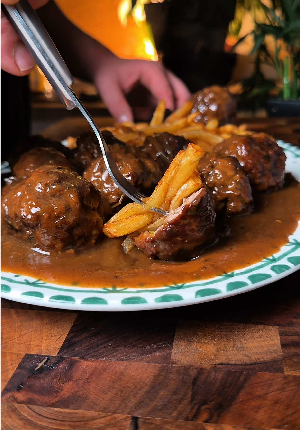 @ChesterFoodies