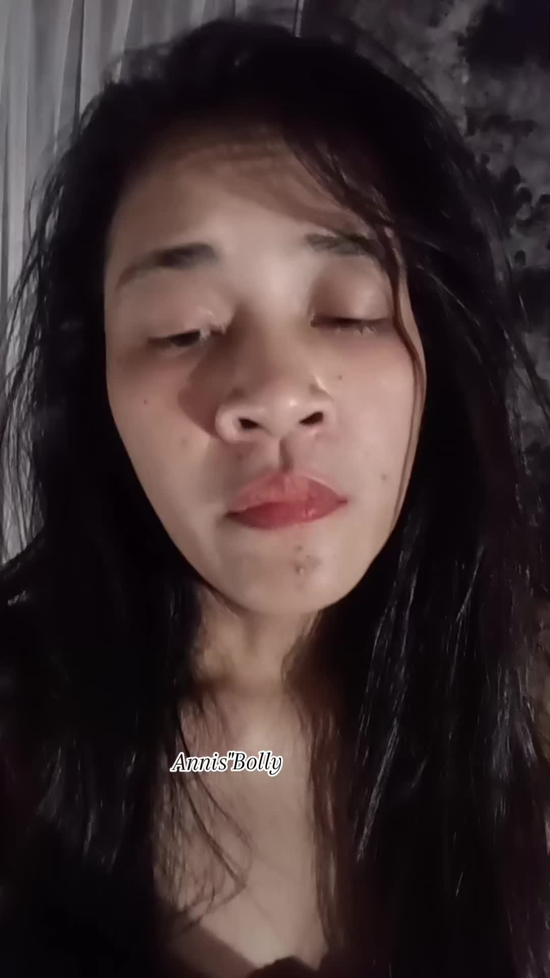 @annisbolly09
