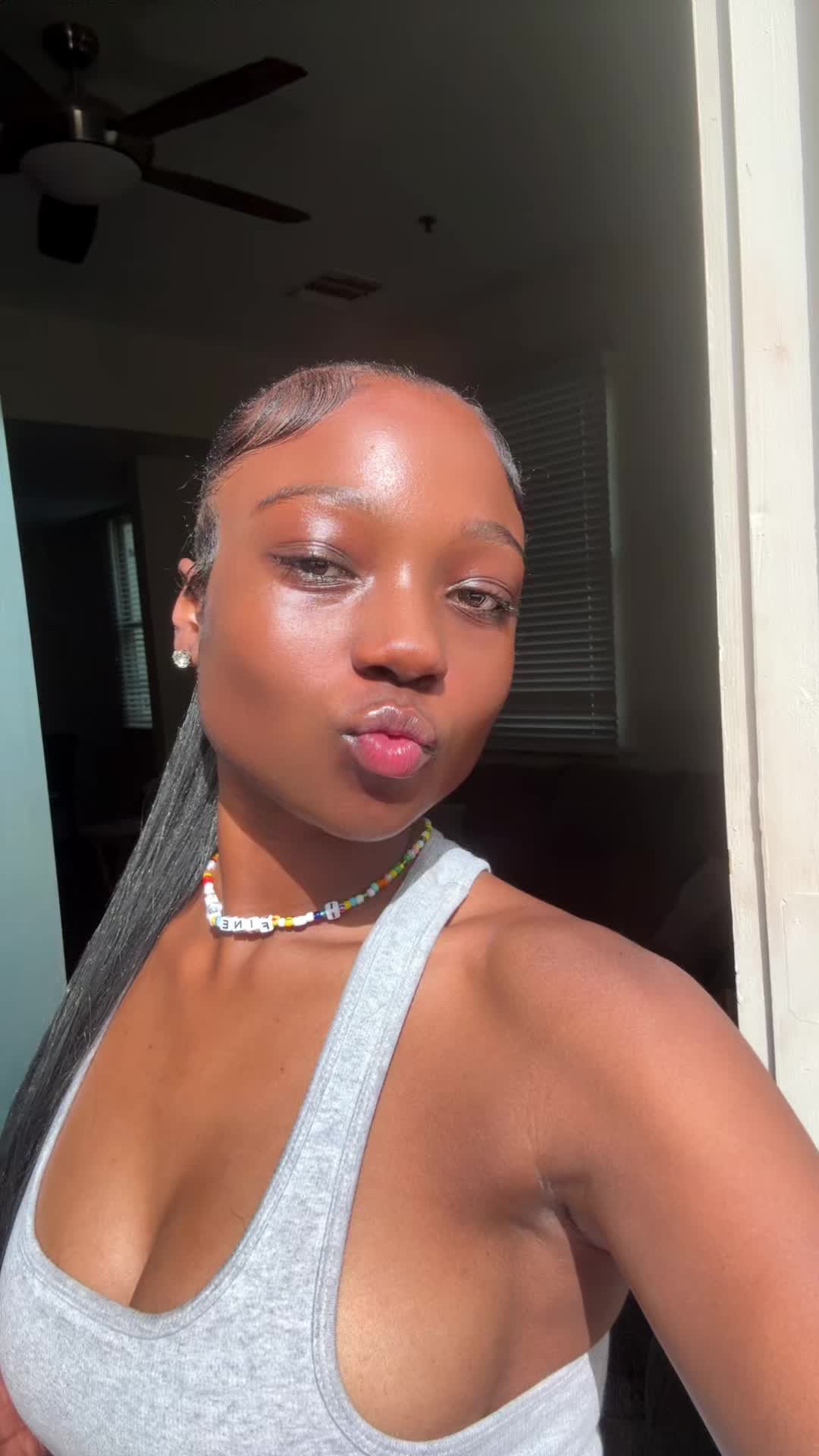 @bkbkayybk