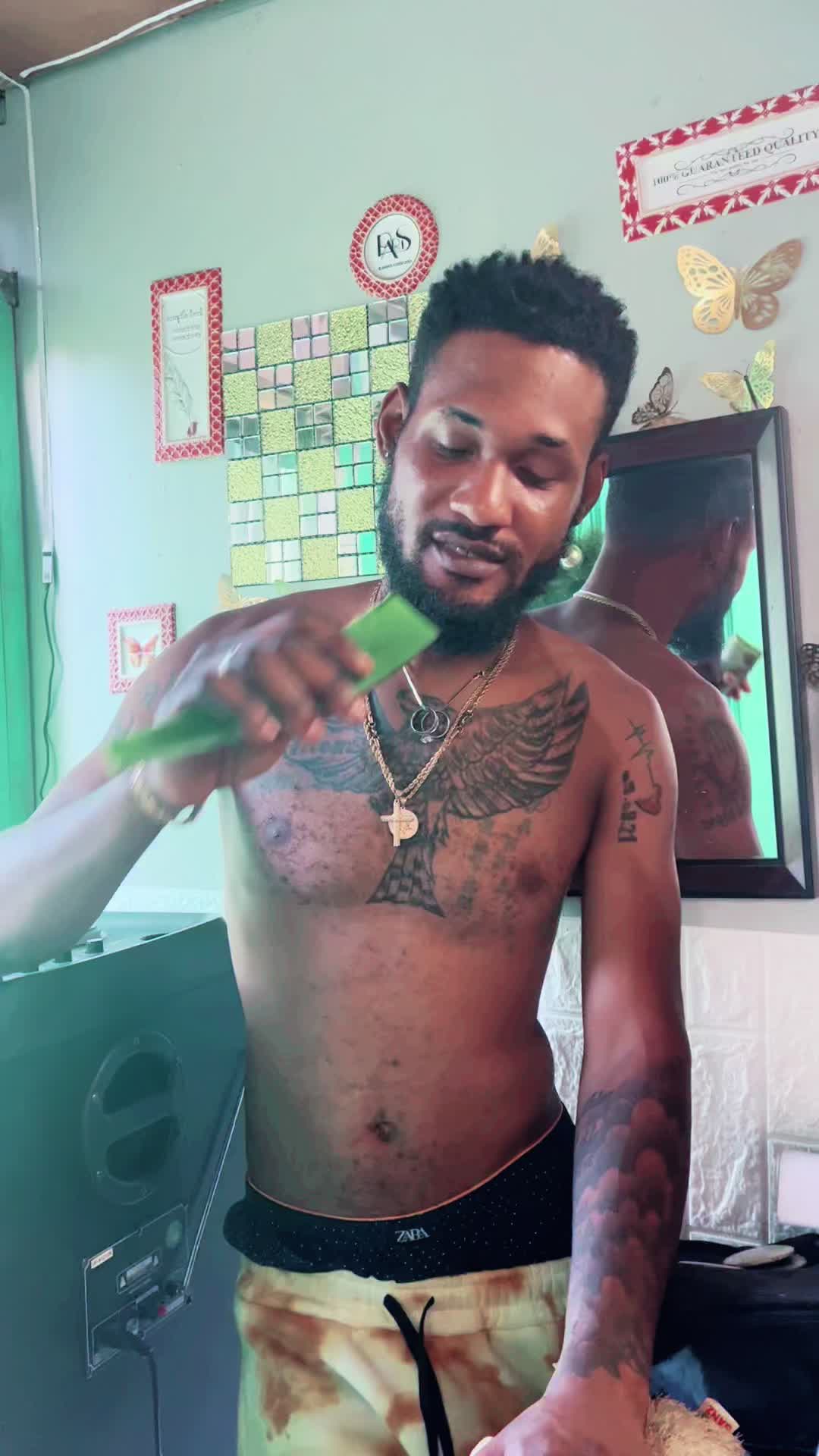@Romantic_Gangsta🇹🇨🇯🇲