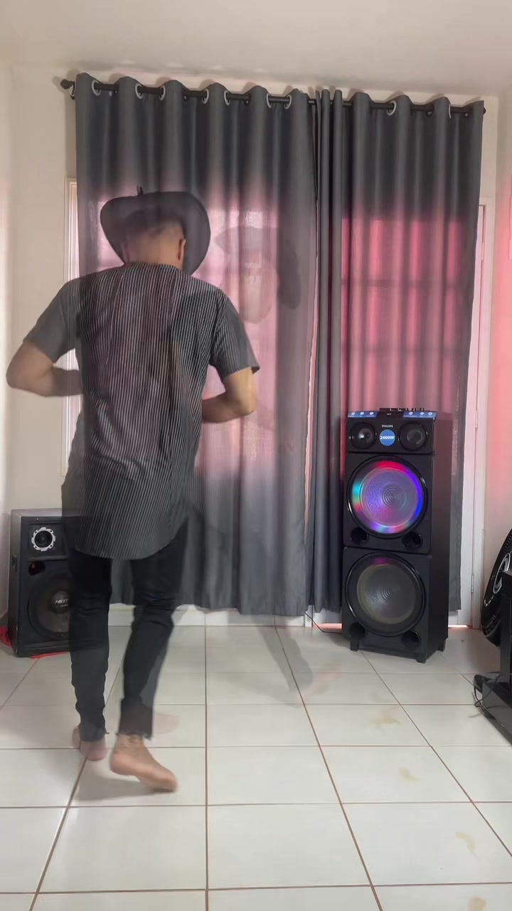 @Van_Hits