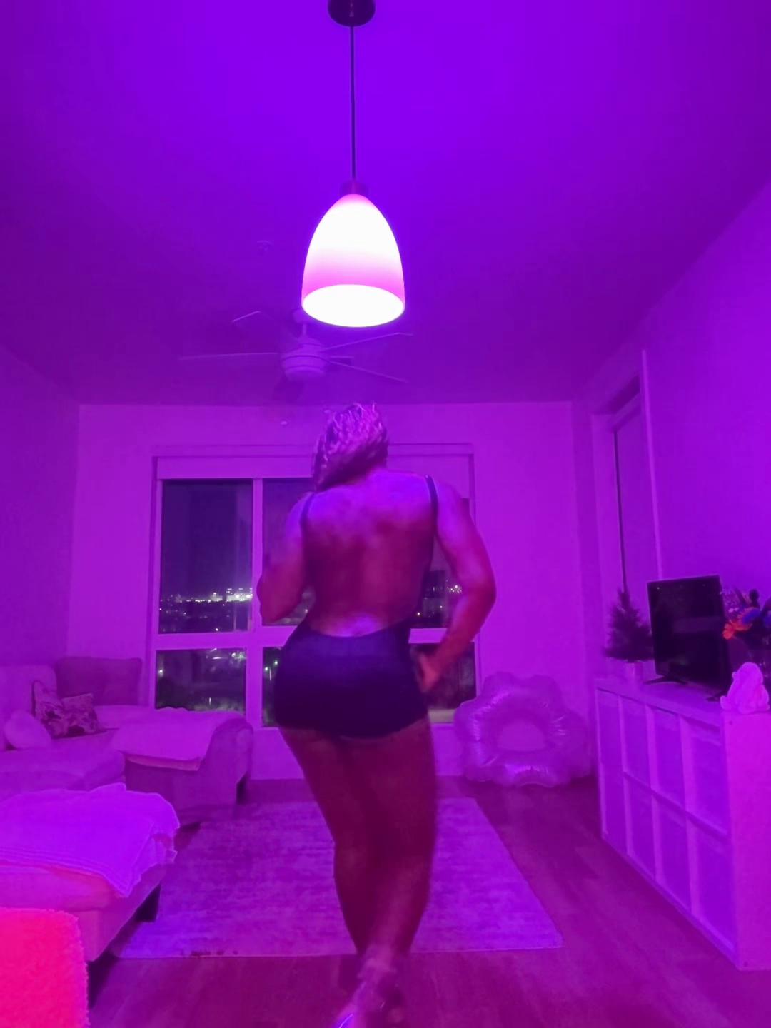 @zuri
