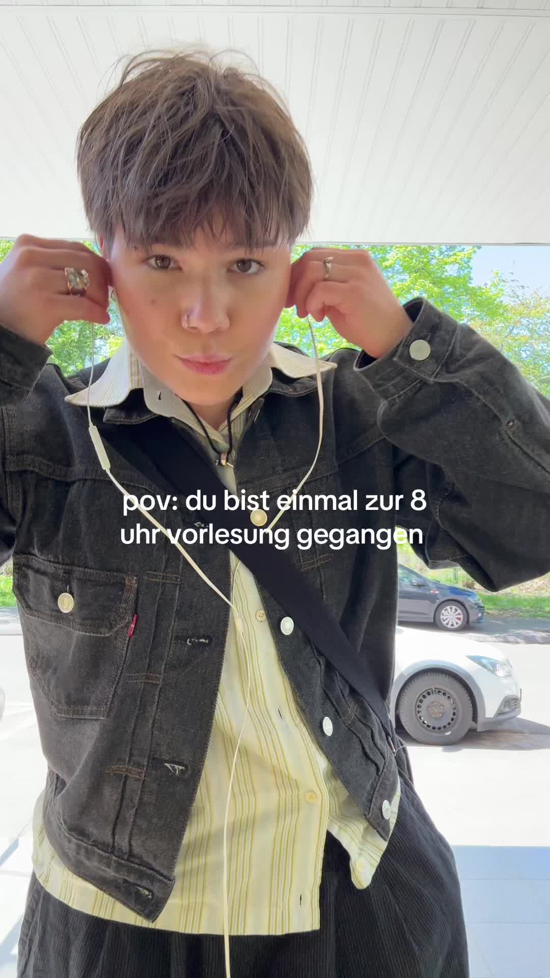 @laura