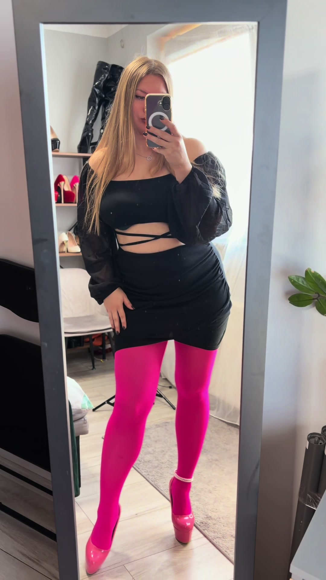 @Jess Foxx