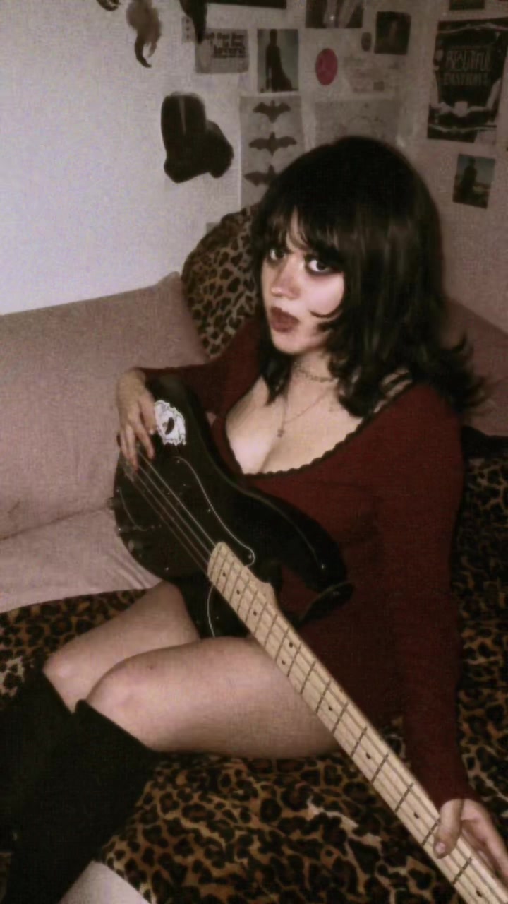@dani 𝄞⟭⟬⁷