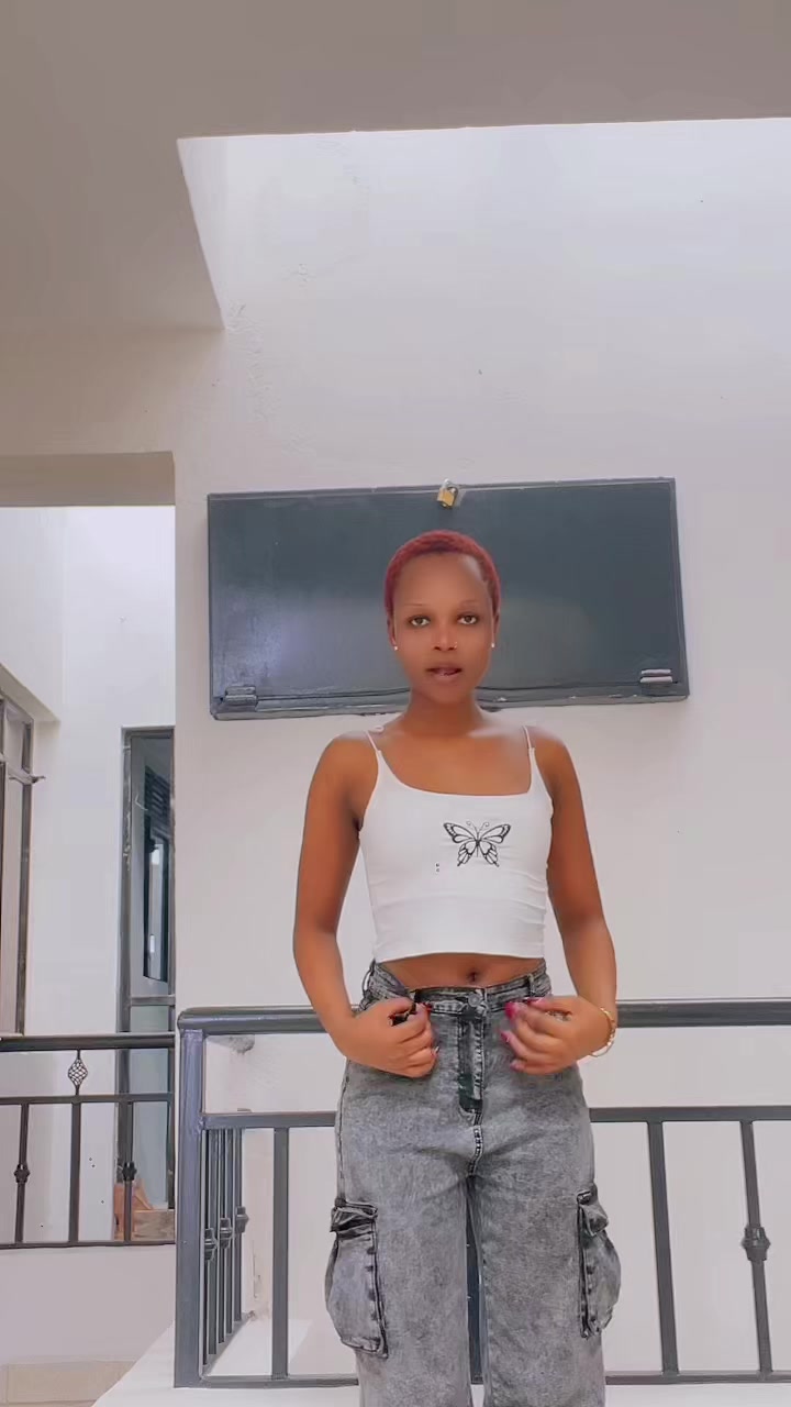 @💫_clare_🦋✨