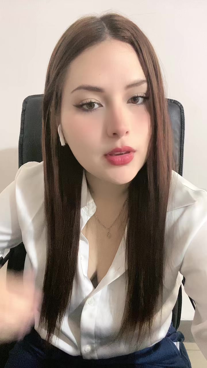 @Isabel Molinaâ