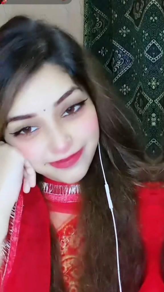 @🫅Kiran👻Ãrmy💪😎AnayaQueen