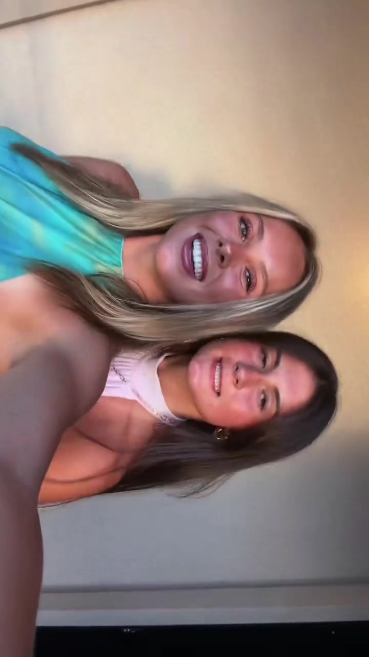 @chlo 💋💄❤️🔥