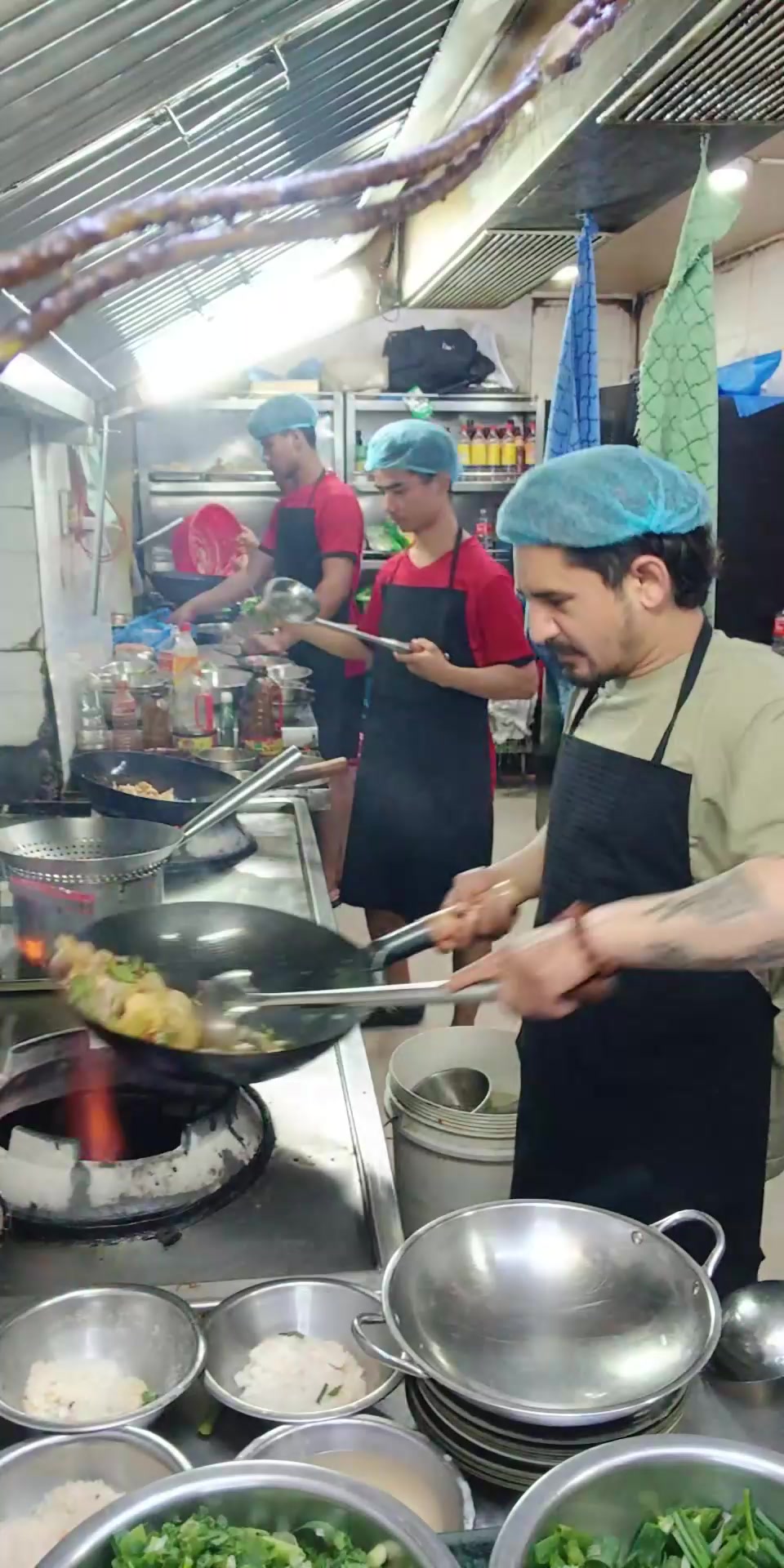 @MR:CHEF 🇳🇵🇳🇵👨🍳