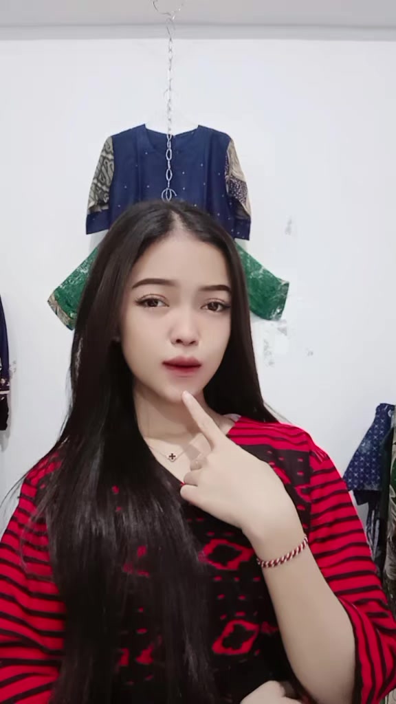 @yeniborubagariang