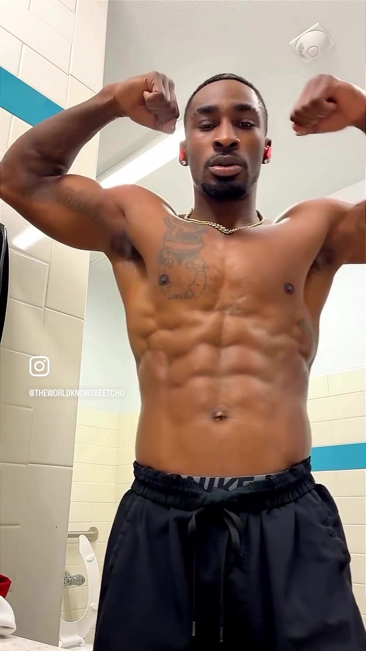@TheWorldKnowSkeetcho