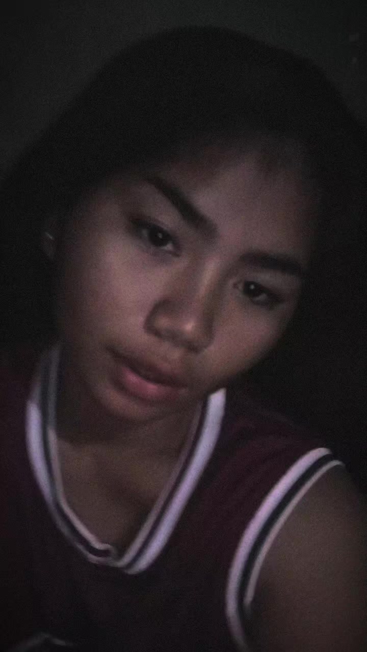 @K Y L I Y 🩷