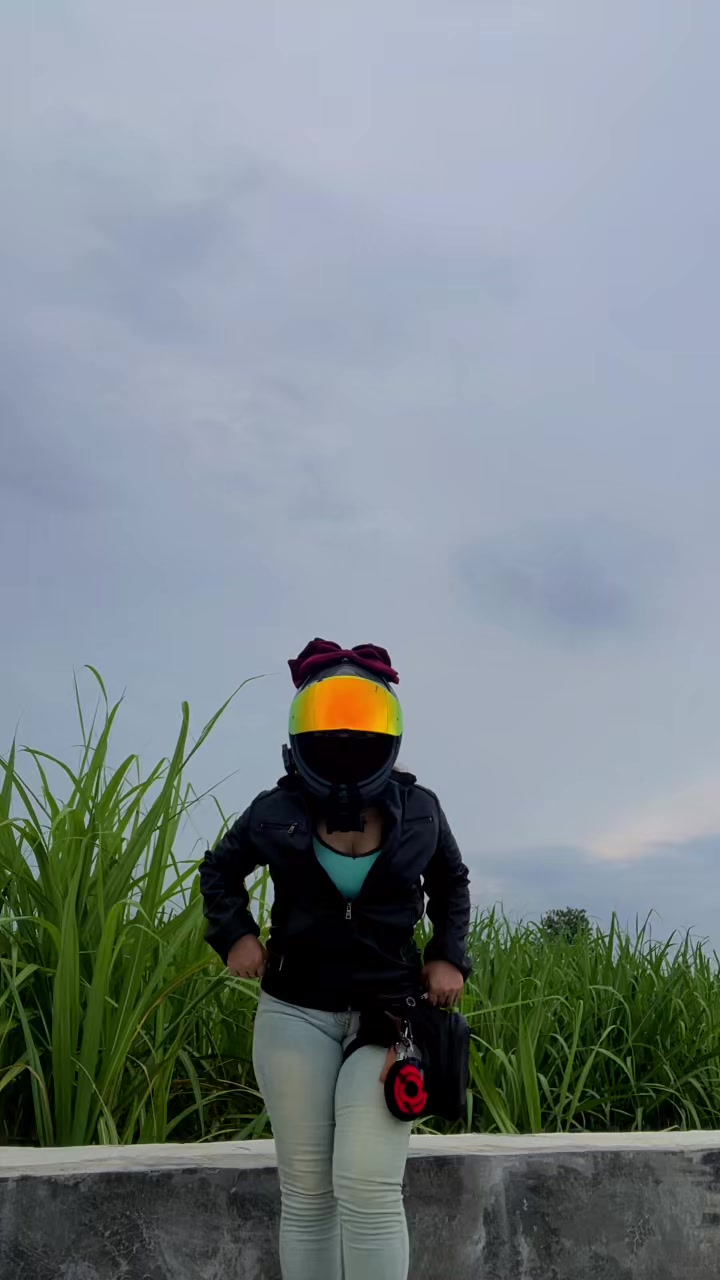 @Mahal moto๐๏ธ๐จ๐๐