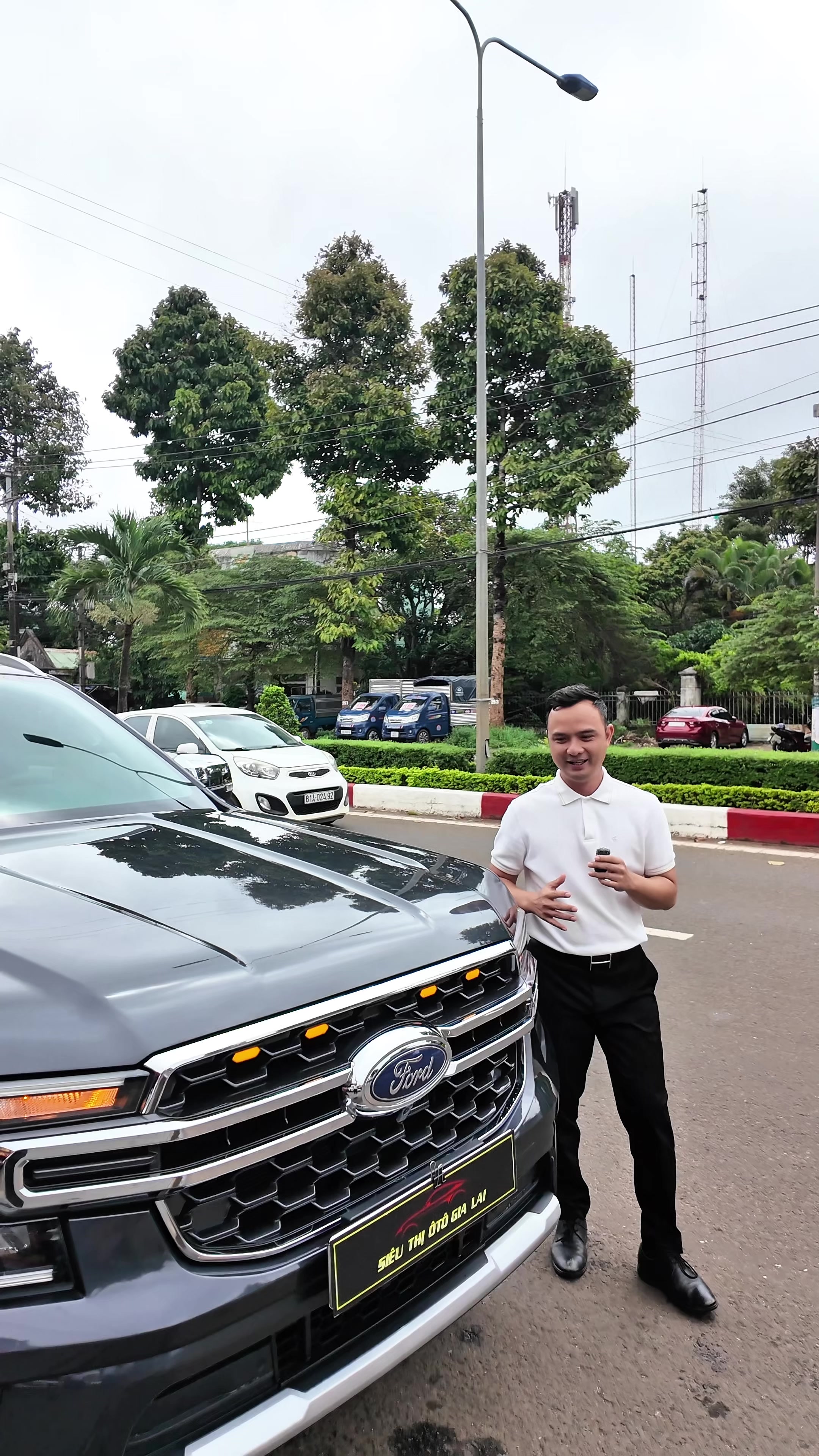 @CƯỜNG SIÊU THỊ ÔTÔ GIALAI