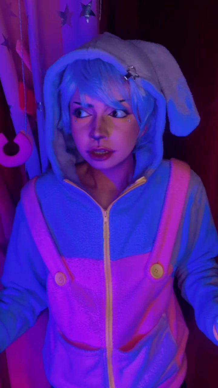 @ari <3