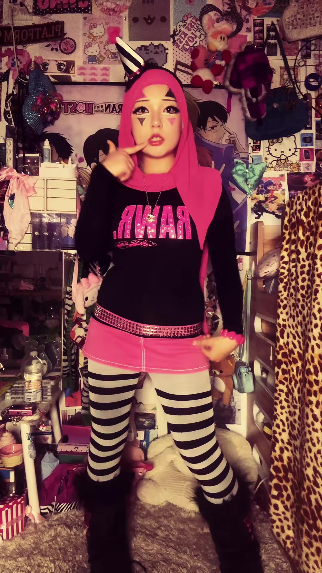 @.*✧ sara ♡₊⁺