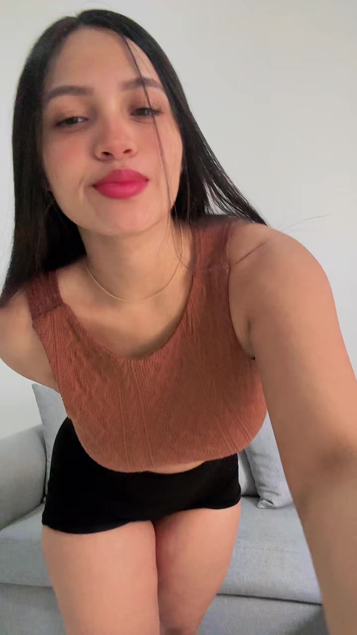 @Laura G🪯🥷🏽